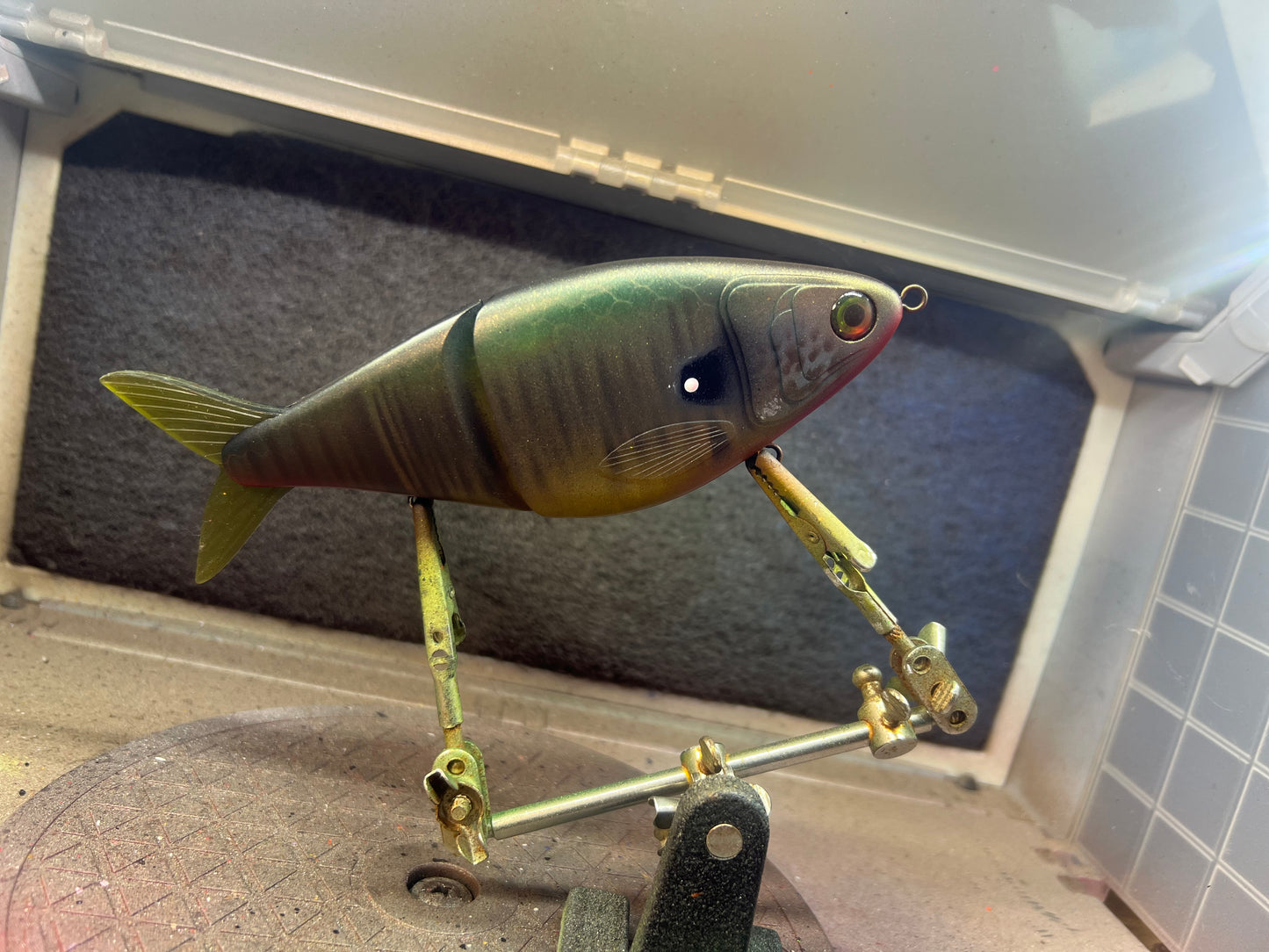 7” Bolt Shad